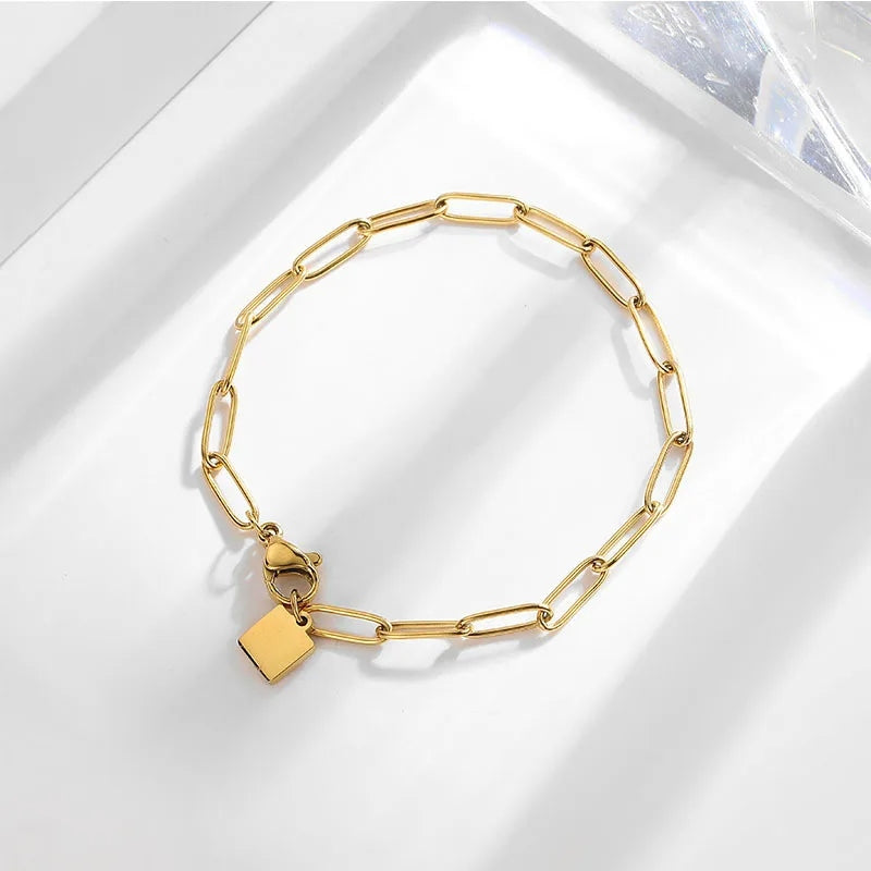 +Minimal Armband